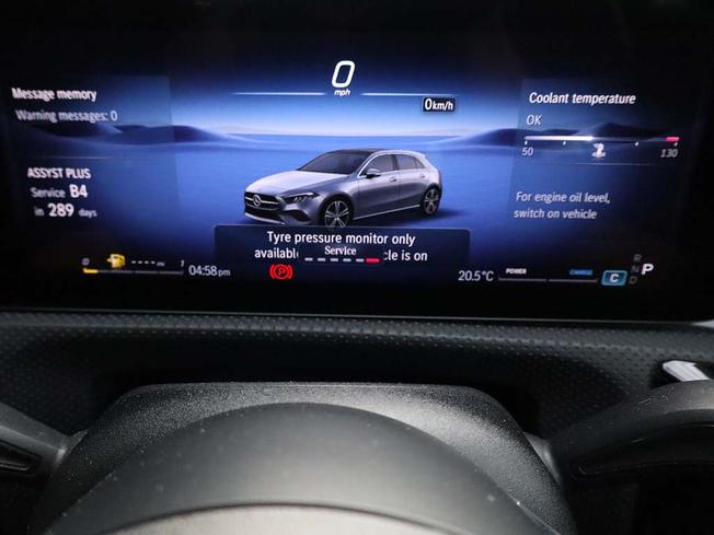 MERCEDES-BENZ A Class Photo 37