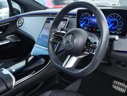 MERCEDES-BENZ Eqe Photo 3