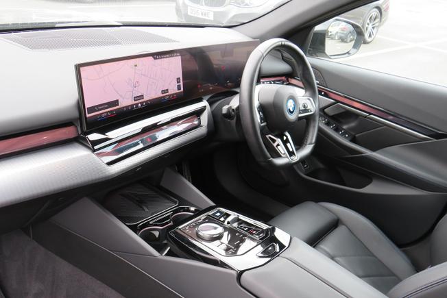 BMW I5 Photo 14