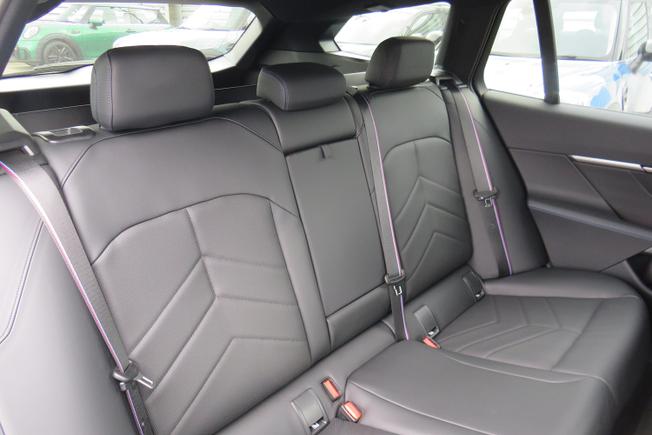 BMW I5 Photo 21