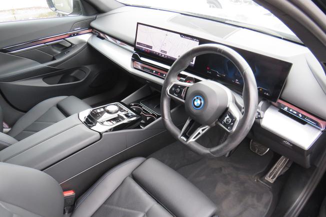 BMW I5 Photo 24
