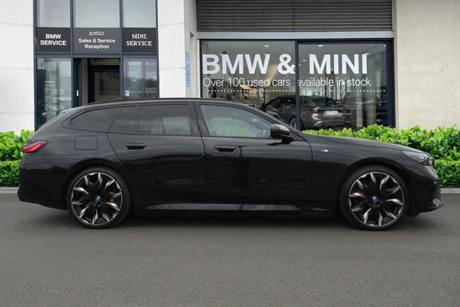 BMW I5 Photo 3
