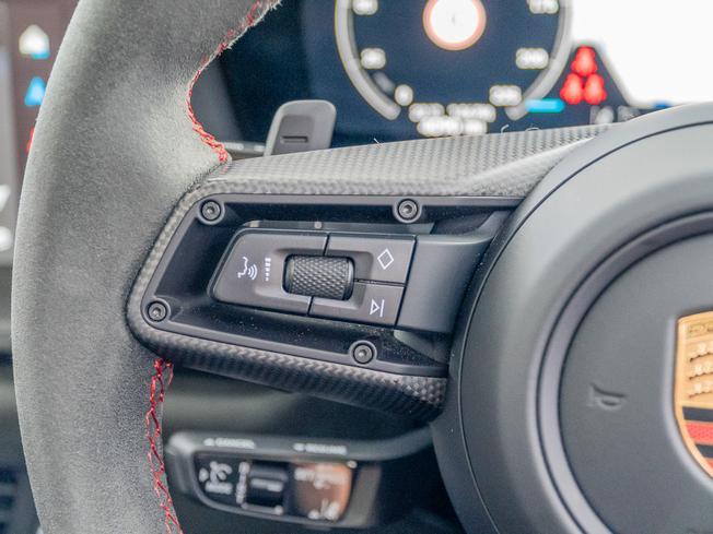 PORSCHE 911 Photo 23