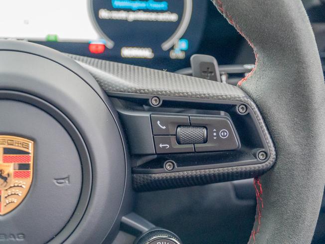 PORSCHE 911 Photo 24