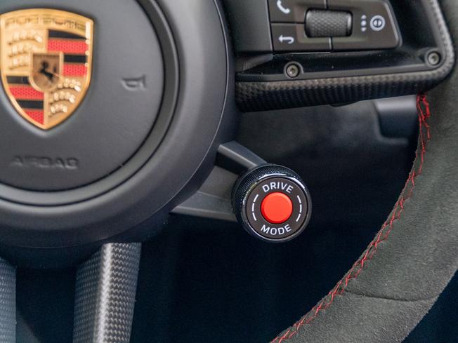 PORSCHE 911 Photo 38