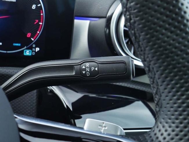 MERCEDES-BENZ A Class Photo 15