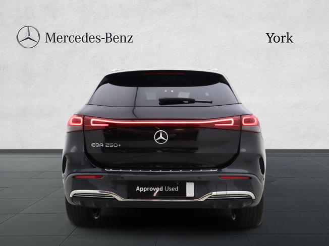 MERCEDES-BENZ Eqa Photo 10