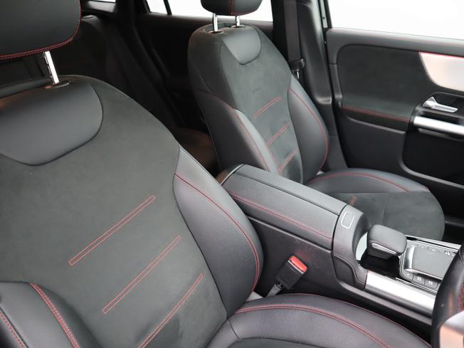 MERCEDES-BENZ Eqa Photo 11