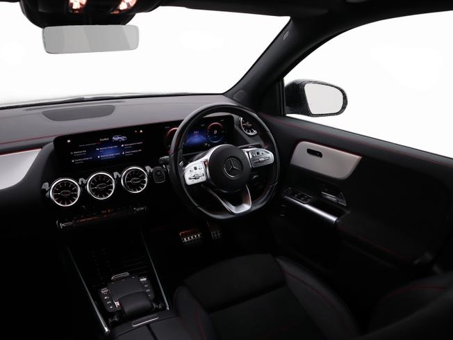 MERCEDES-BENZ Eqa Photo 21