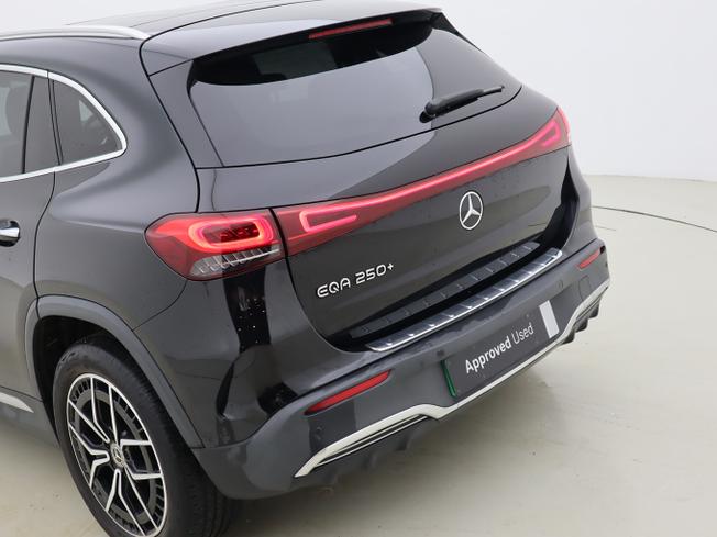 MERCEDES-BENZ Eqa Photo 22