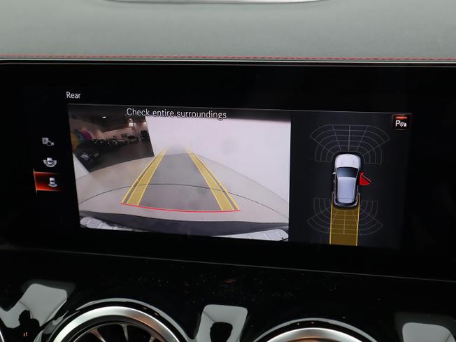MERCEDES-BENZ Eqa Photo 31