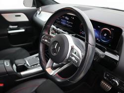 MERCEDES-BENZ Eqa Photo 5