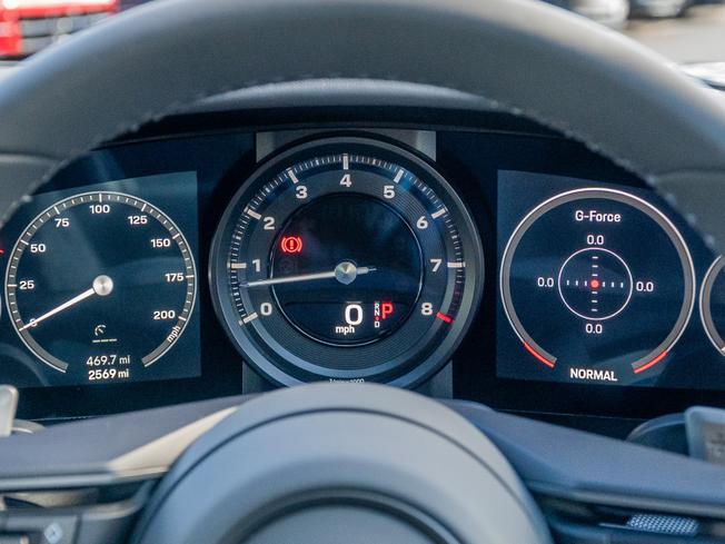 PORSCHE 911 Photo 16