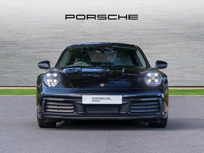 PORSCHE 911 Photo 6