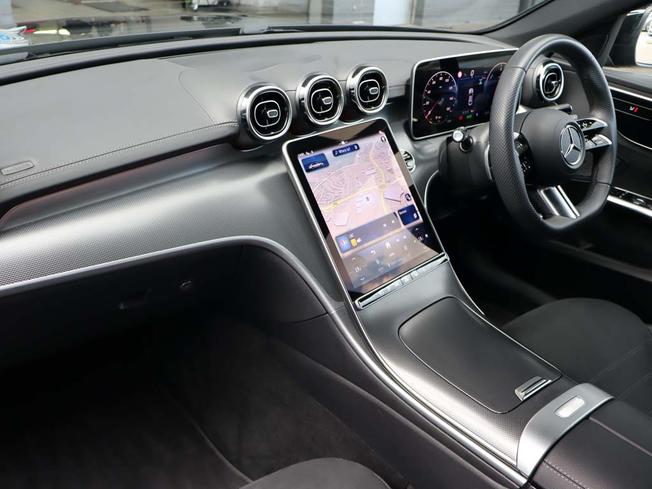 MERCEDES-BENZ C Class Photo 3
