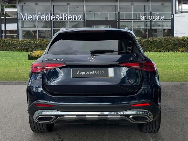 Mercedes-Benz GLC Photo 11