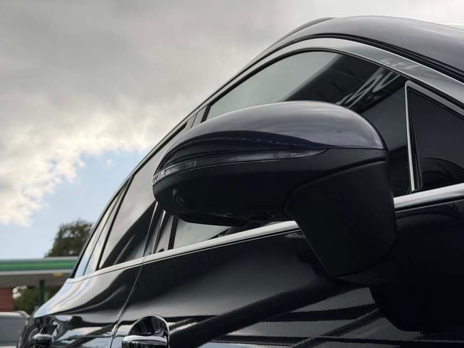 Mercedes-Benz GLC Photo 15