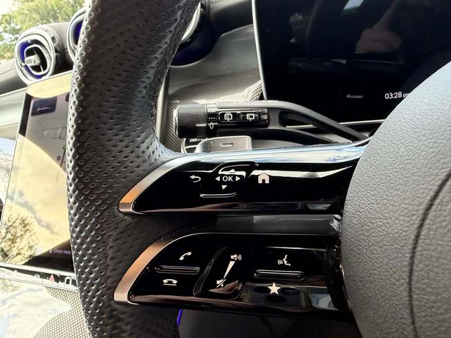 Mercedes-Benz GLC Photo 33