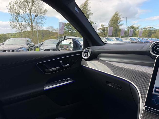 Mercedes-Benz GLC Photo 42