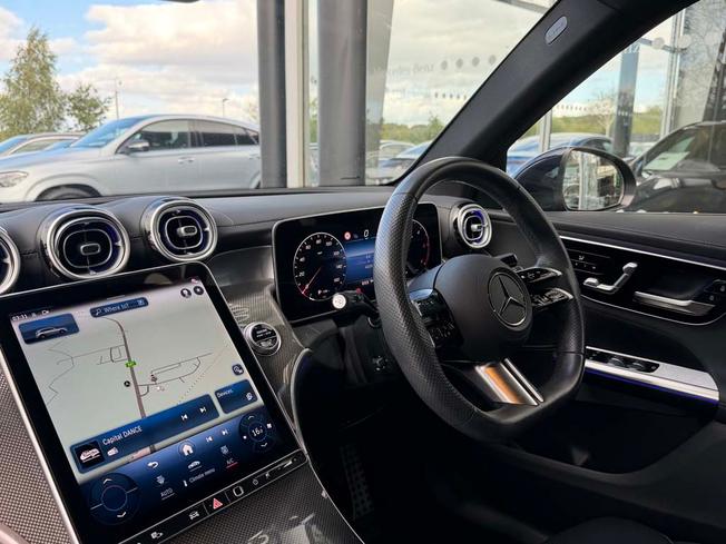 Mercedes-Benz GLC Photo 47