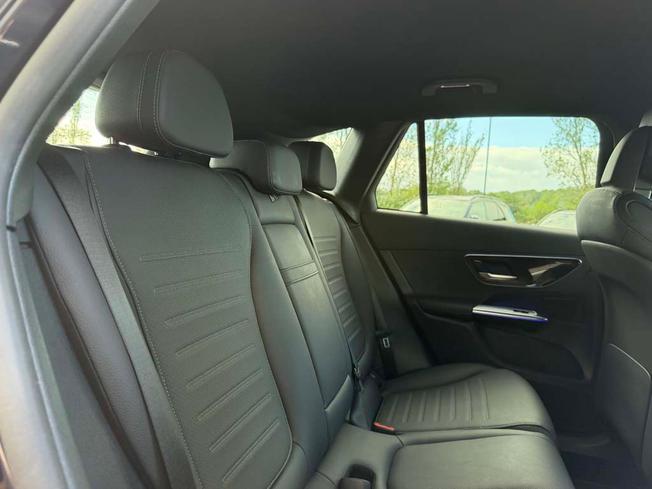 Mercedes-Benz GLC Photo 8