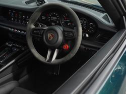 Porsche 911 Photo 3