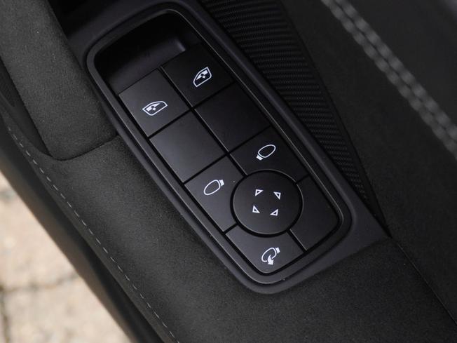 Porsche 911 Photo 43