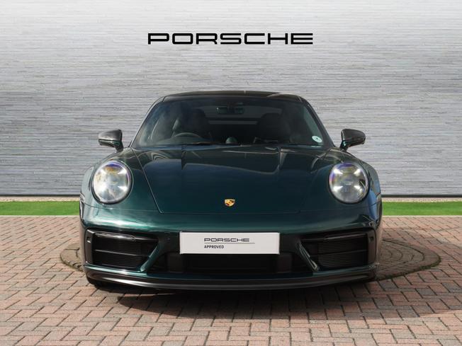 Porsche 911 Photo 6