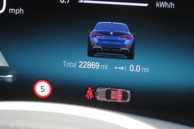 BMW I4 Photo 25