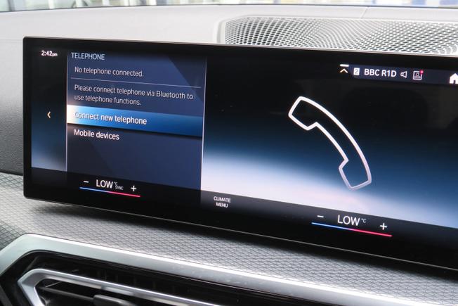 BMW I4 Photo 30