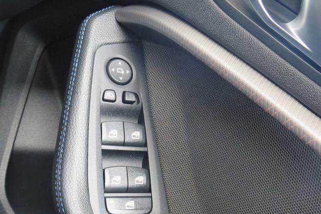BMW 1 Series Photo 17