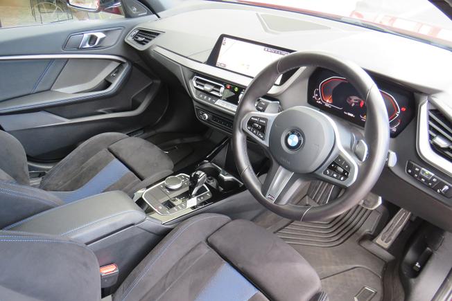 BMW 1 Series Photo 35