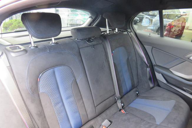 BMW 1 Series Photo 39