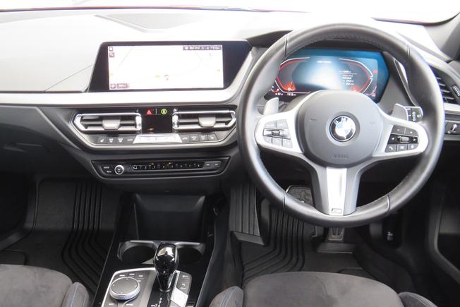BMW 1 Series Photo 40
