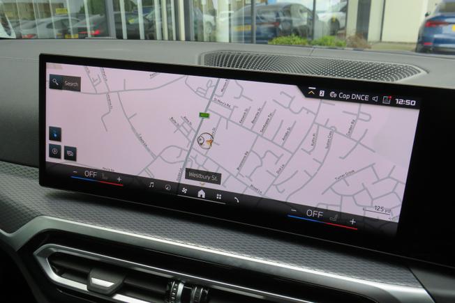 BMW I4 Photo 30