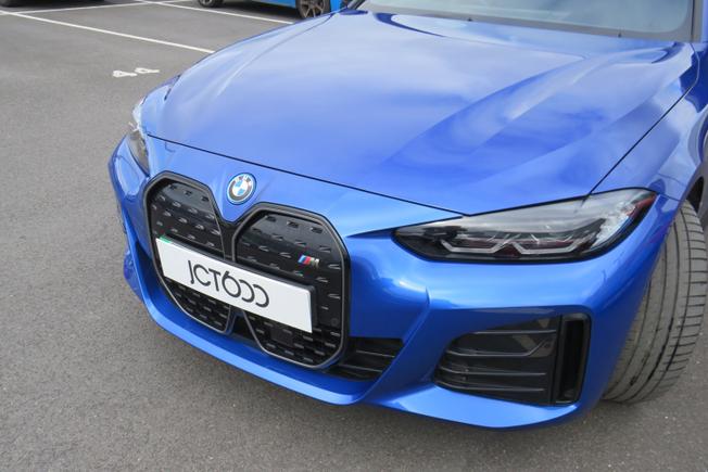 BMW I4 Photo 8