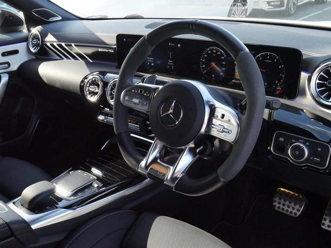 MERCEDES-BENZ Cla Class Photo 36