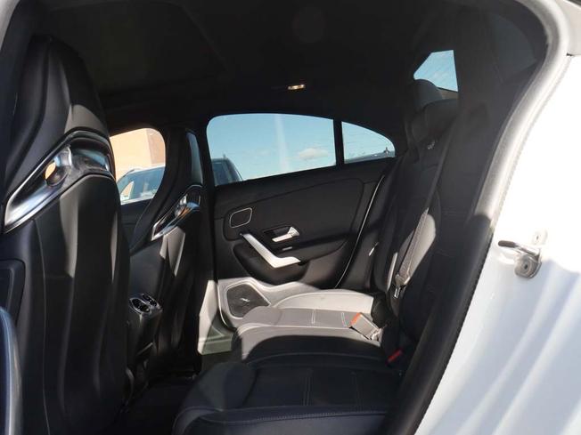 MERCEDES-BENZ Cla Class Photo 42