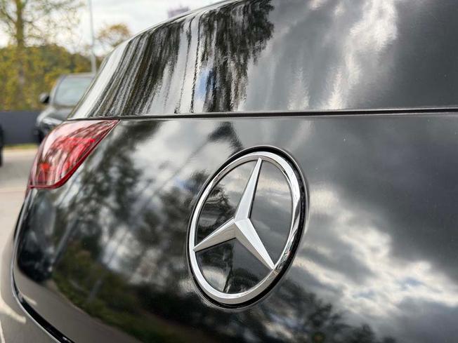 MERCEDES-BENZ Cla Class Photo 18