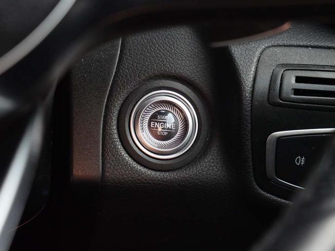 MERCEDES-BENZ Glc Photo 15