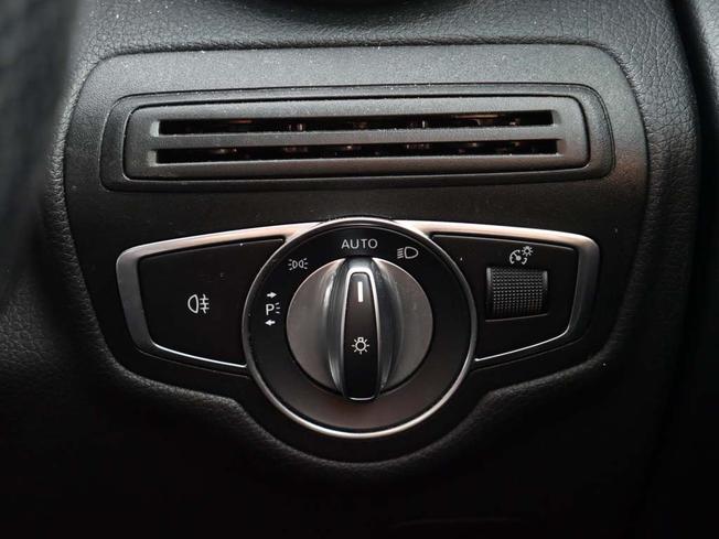 MERCEDES-BENZ Glc Photo 16