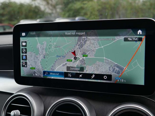 MERCEDES-BENZ Glc Photo 19