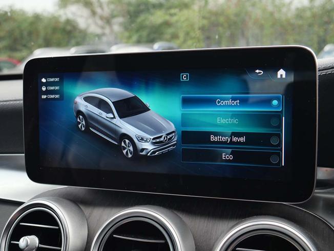 MERCEDES-BENZ Glc Photo 27