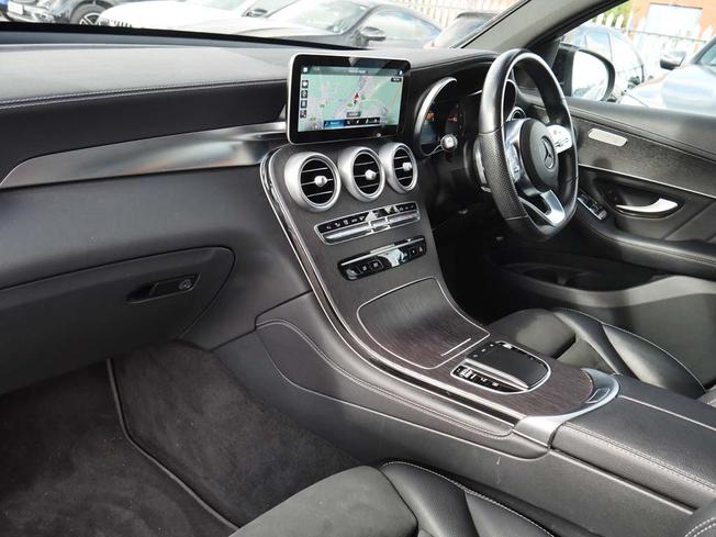 MERCEDES-BENZ Glc Photo 3
