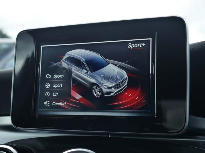 Mercedes-Benz Glc Photo 25
