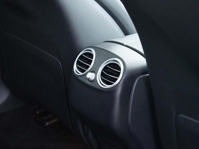 Mercedes-Benz Glc Photo 33