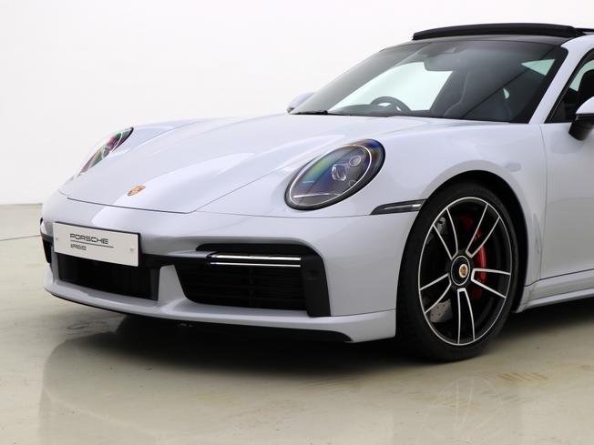Porsche 911 Photo 15