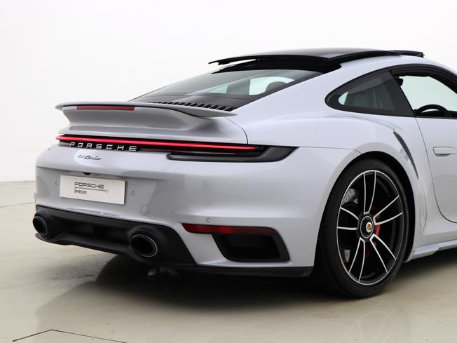 Porsche 911 Photo 27