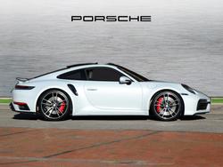 Porsche 911 Photo 5