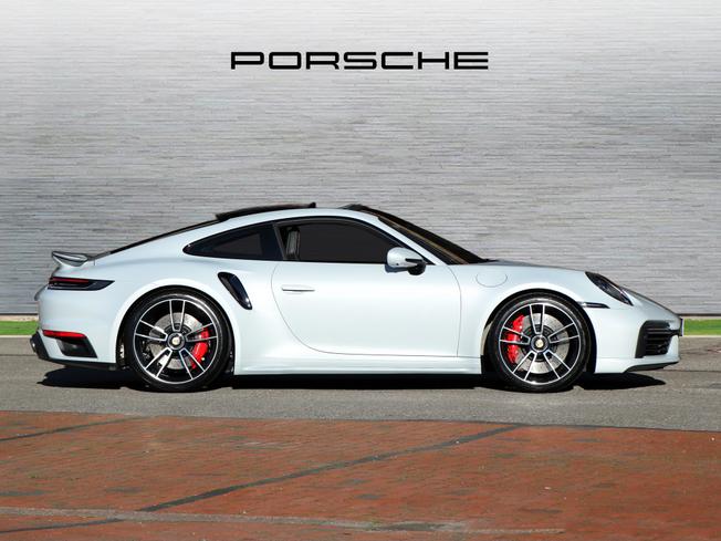 Porsche 911 Photo 5